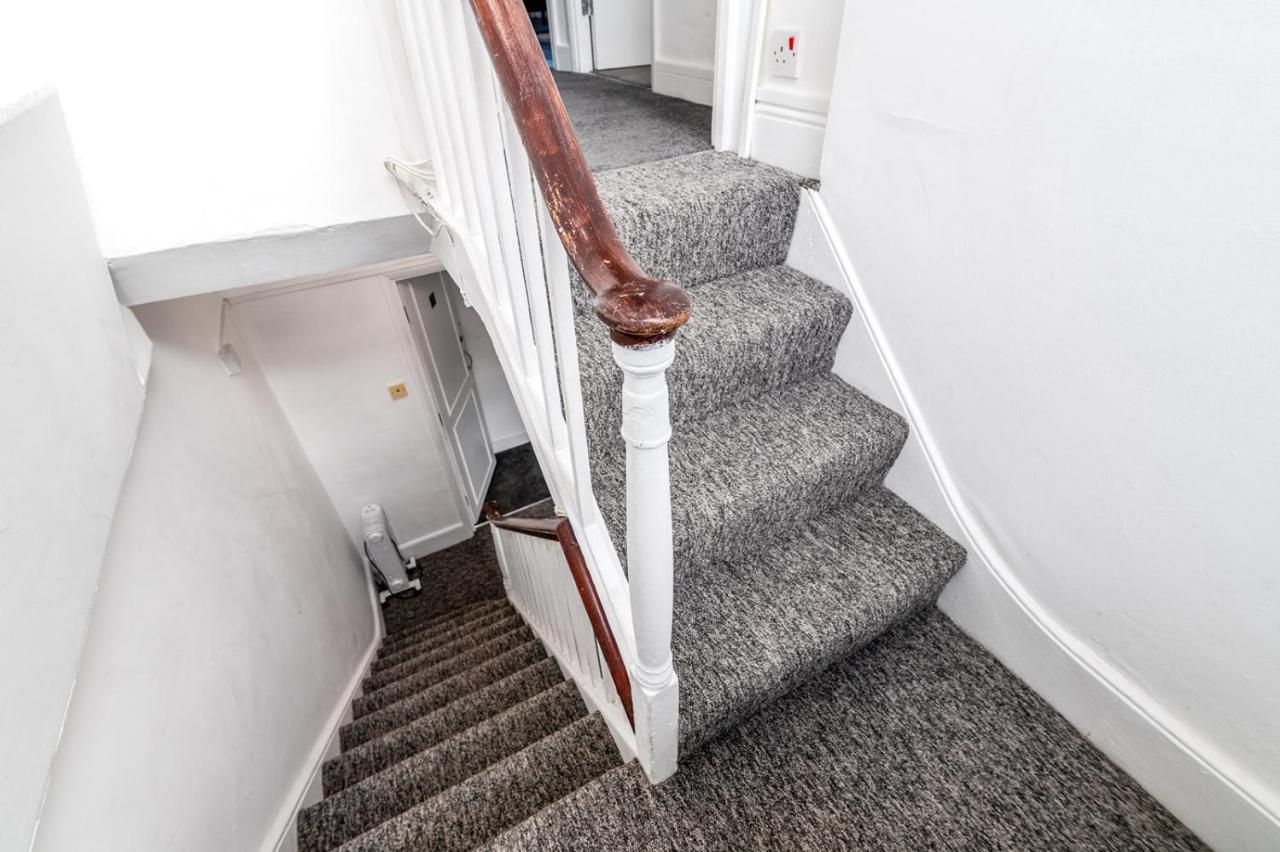Modern One Bedroom Apartments In Okręg wyborczy Hove Zewnętrze zdjęcie